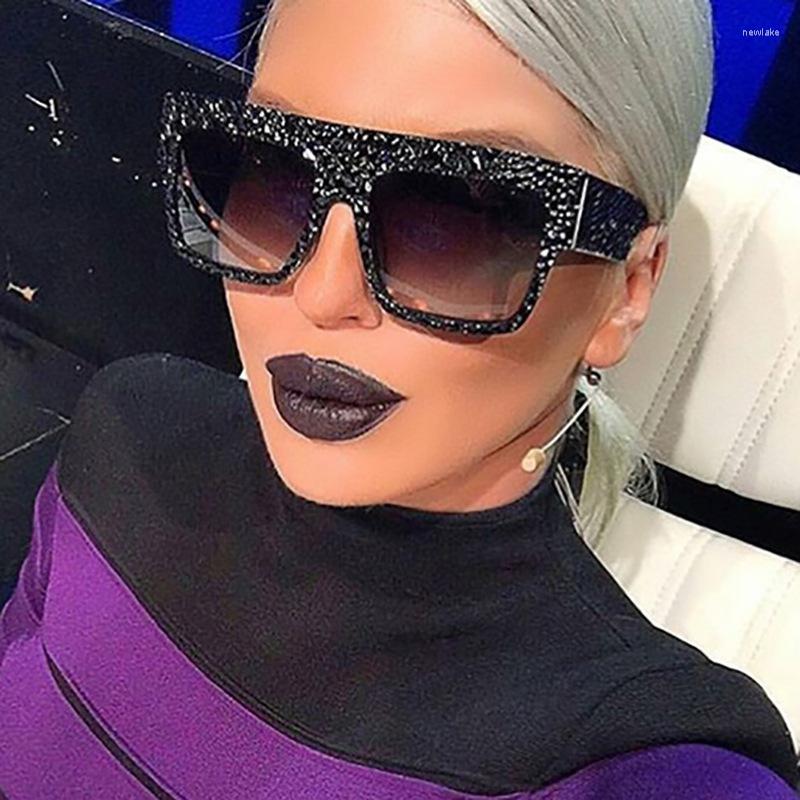 

Sunglasses Shiny Oversized Square Women Men Fashion Vintage Design Plastic Frame Sun Glasses Classic Trend Male Ladies Eyewear