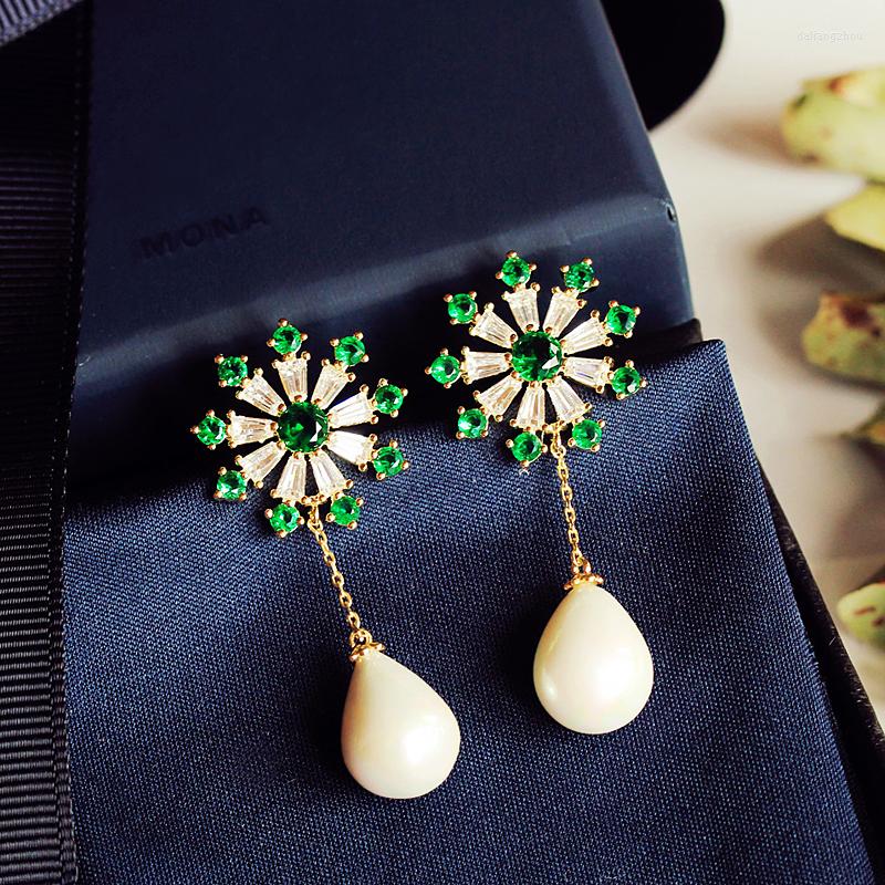 

Stud Earrings 2023 Fashion For Women Vintage Water-shaped Pearl Jewelry Snowflake Flower Green Cubic Zirconia Gift
