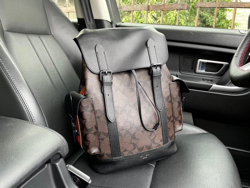 

Fashion waterproof laptop backpack retro style backpack classic retro sail fabric with leather stripe color matching flip backpack men's large coffee color, Brown-no packaging box