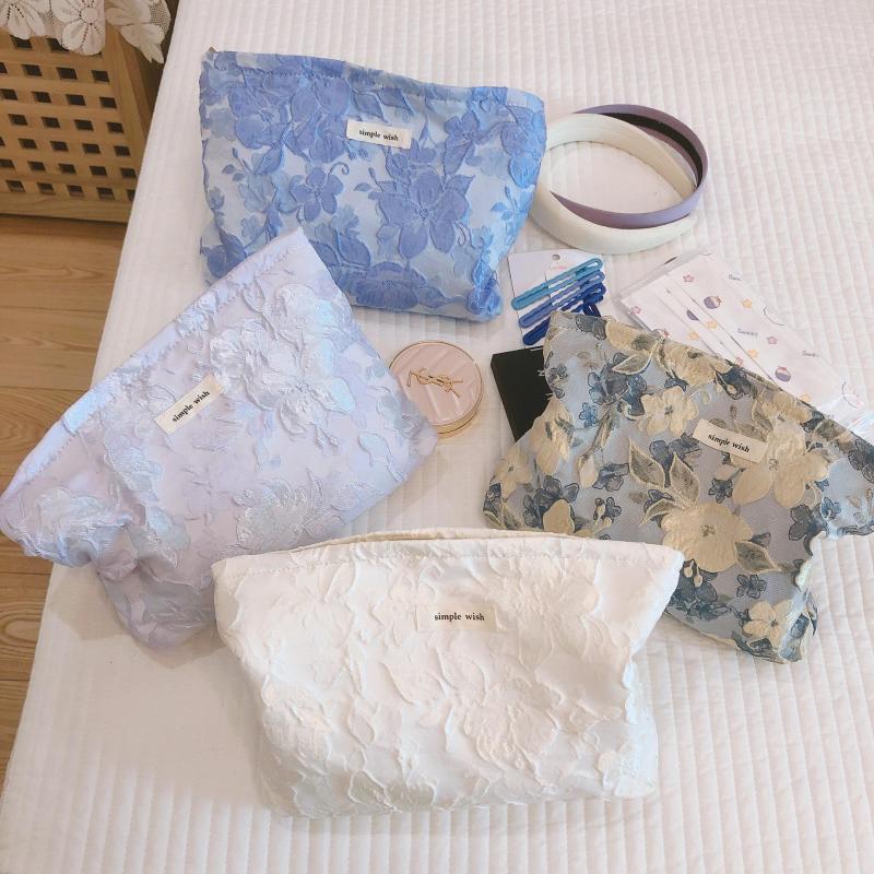 

Cosmetic Bags Canvas Fabric Women's Bag Ladies Clutch Fresh Floral Makeup Travel Sanitary Napkin Organizer Storage Pouch 2023, Beige