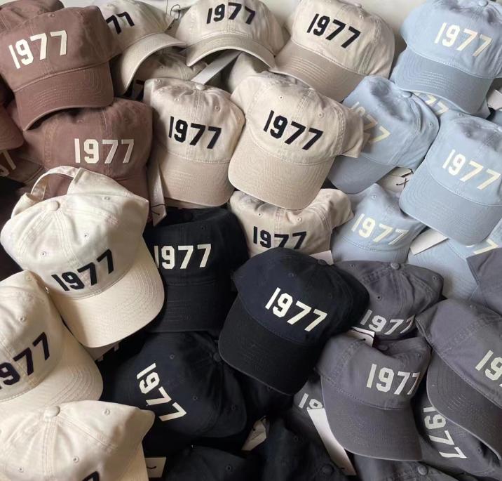 

22SS Autumn Winter Eew Essentials Baseball Cap Men039s 1977 Printing Harajuku High Street HipHop Hat Unisex Kanye6560951, Khaki