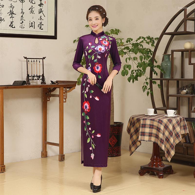 

Ethnic Clothing High Quality Velvet Flower Women Traditional Dress Elegant Cheongsam Long Sleeve National Trend Chinese Qipao 6