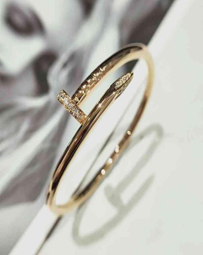 

Other Bracelets Wang Jiaer039s same fine edition nail 18K Rose Gold Open Elastic V gold non fading lovers6846474