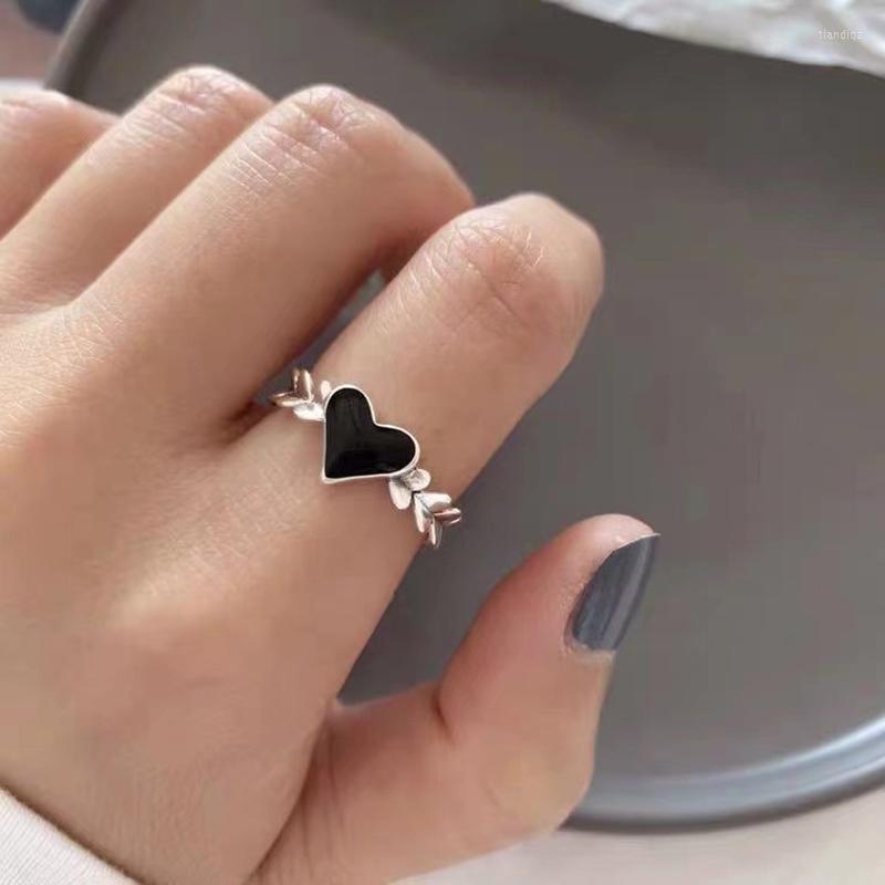 

Cluster Rings Sweet Cute Black Heart Love Elegant Stacking Silver Color Adjustable For Women Fashion Trendy Jewelry Wholesale