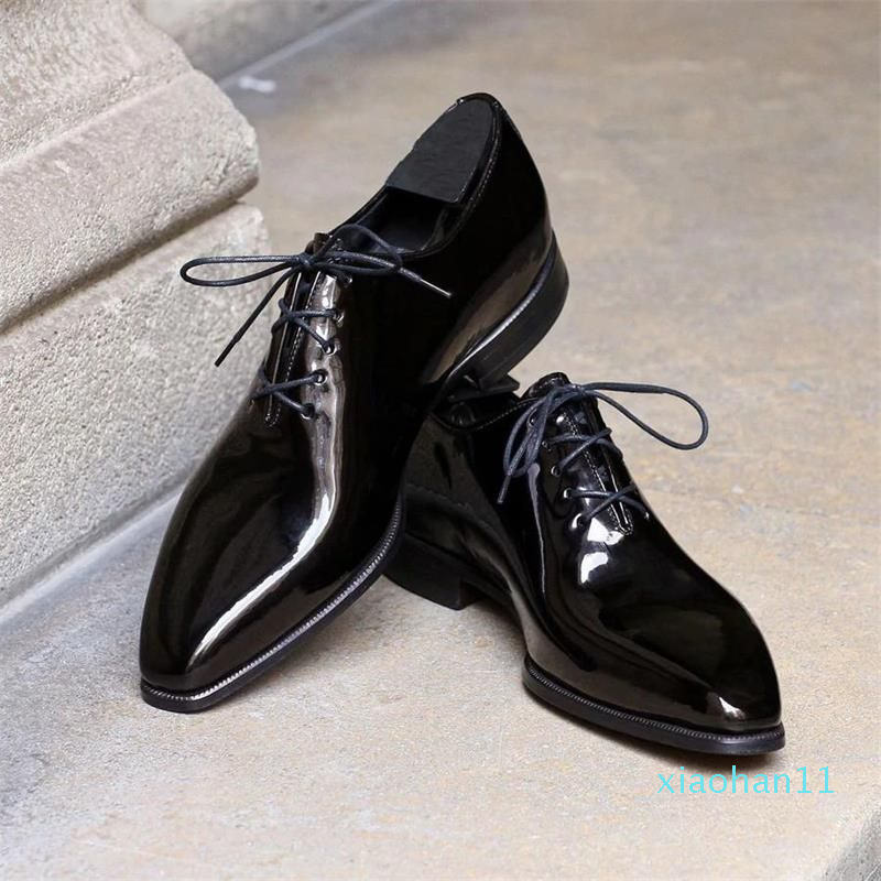 

Oxford Shoes Men Shoes PU Solid Color Fashion Business Casual Wedding Party Retro One Piece Lace-up Classic Dress Shoes, Brown