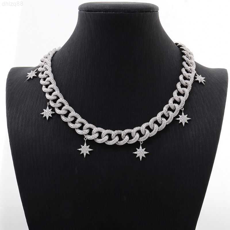 

Qihang Cuban Chain Iced Out Diamond Thick Link Chain 14k Gold with Star for Women