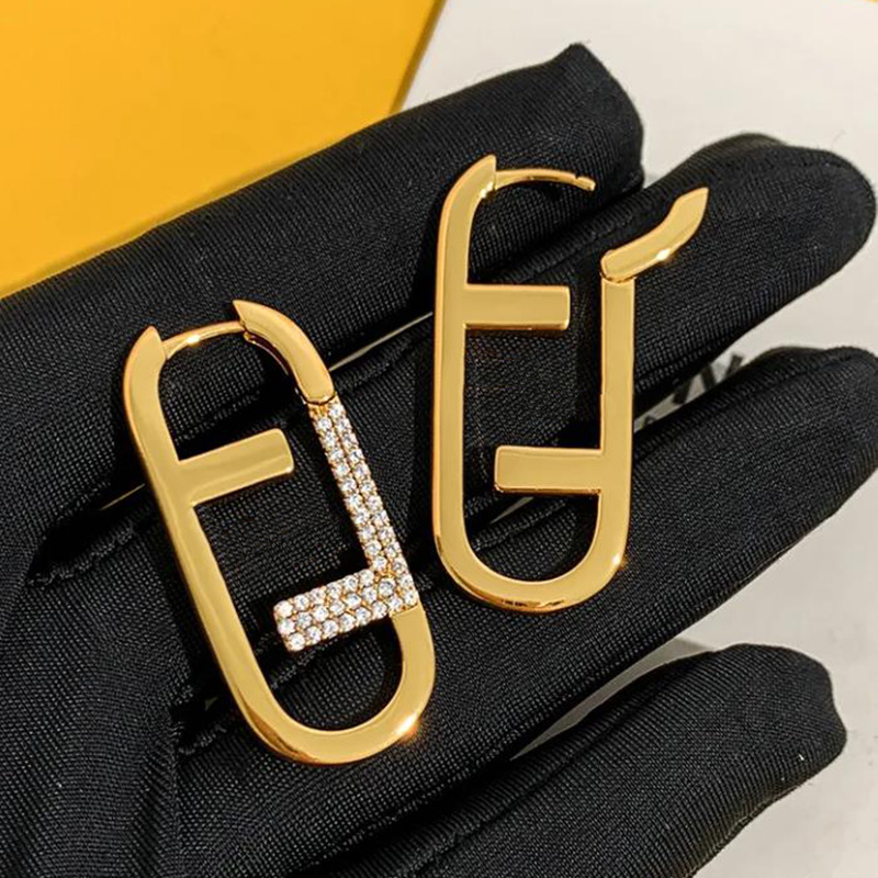 

2023 luxury designer gold earrings for women Geometric F Letter earring irregular stud Minority Circle Exquisite Atmosphere ear studs 05094S