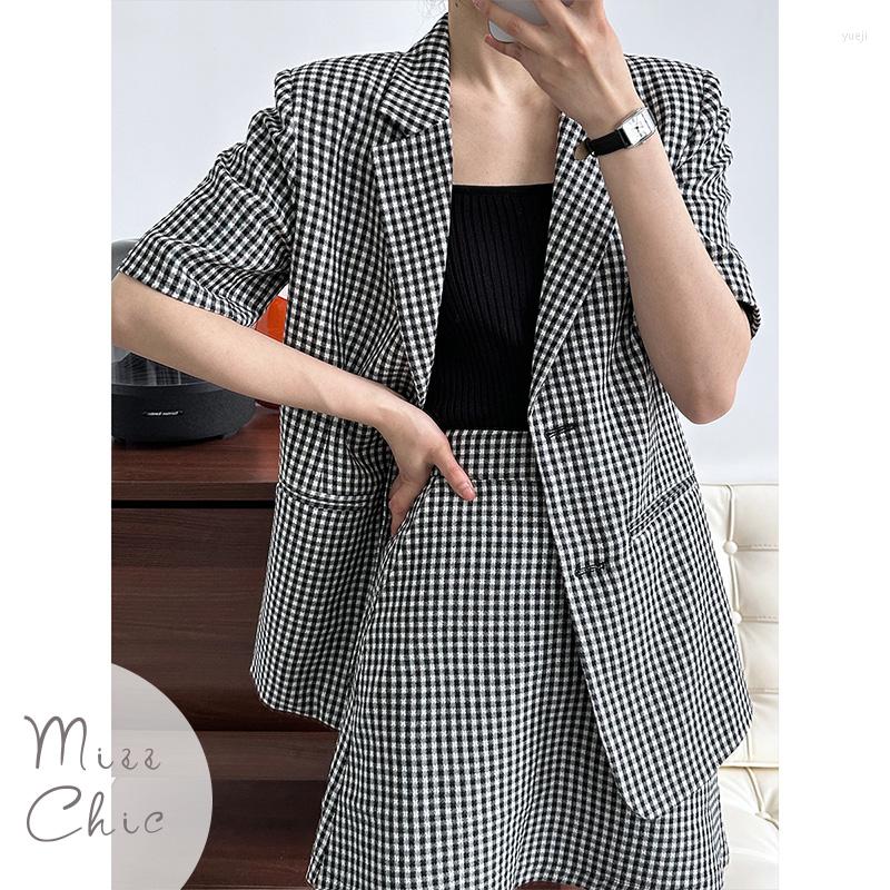 

Two Piece Dress Vintage Sweet Women Plaid Short Sleeve Suit Jacket Coat A-line Skirt Halfskirt 2023 Summer Korean Fashion Set, Black white suit
