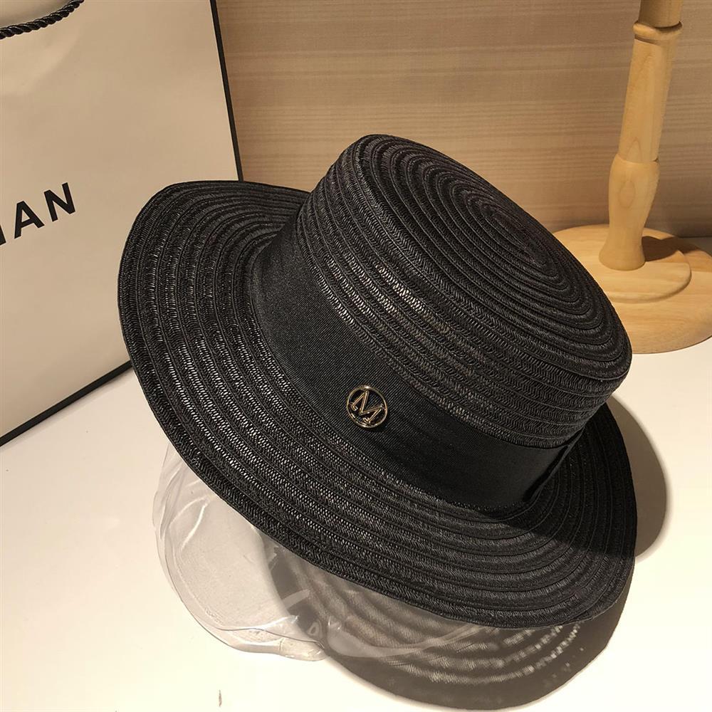 

Summer New Chili Pepper Same Style Black Top Hat for Traveling Sunshade Grass Hat Flat Top Hat Children's Fashion M Label, No box
