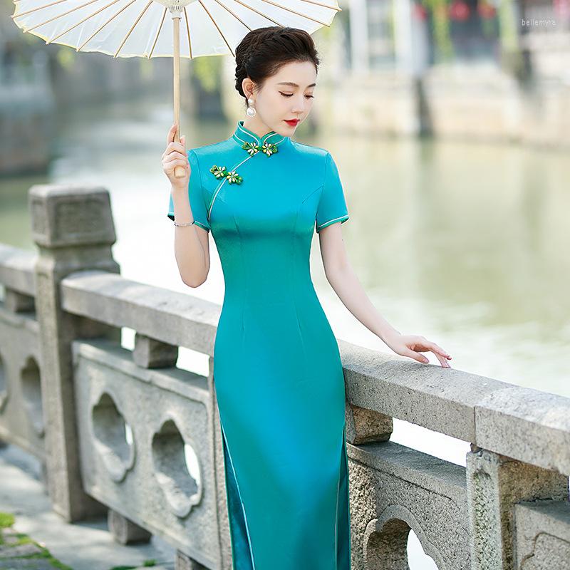 

Ethnic Clothing Lake Blue Lady Banquet Party Dress Gown Satin Sexy Mandarin Collar Long Cheongsam Chinese Style Qipao Big Size 5XL Vestidos