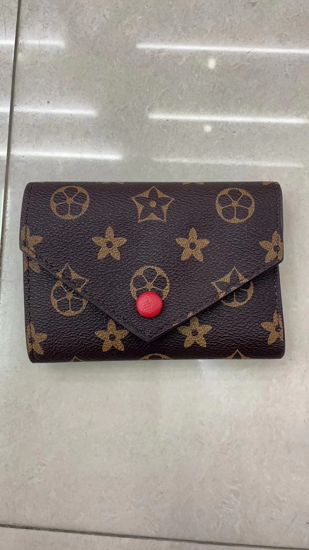 

New Doudou Short Wallet Designer Women's One Shoulder Oblique Cross Handheld Coin Bag with High Quality Box, Red