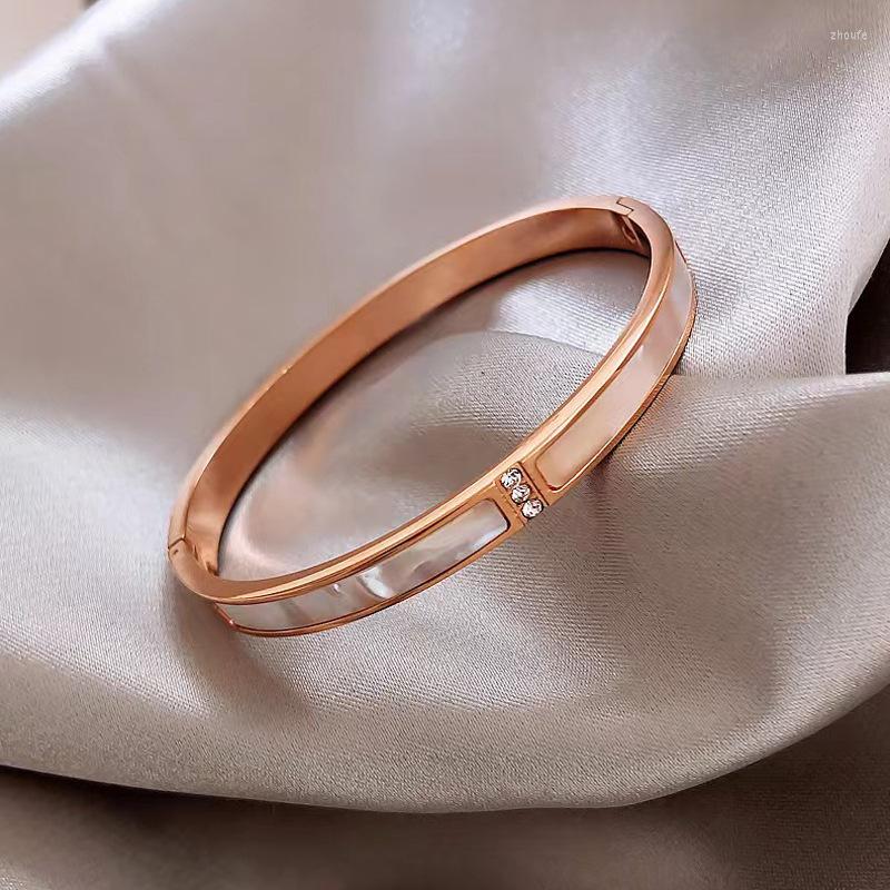 

Bangle Korean Version Of Titanium Steel Shell Female Buckle Bracelet Fashion K Gold Plating Europe And The United States