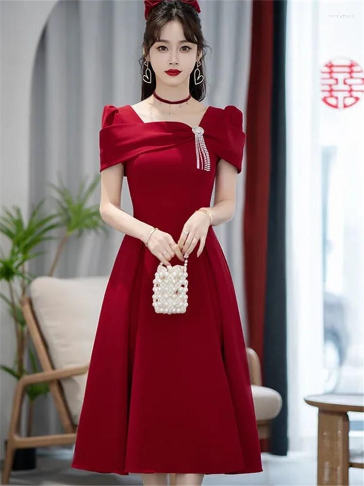 

Party Dresses Temperament Dress Women' Solid Color Spring Autumn Square Collar Long-sleeved A-line Long Fashion Female Clothing, Red 01