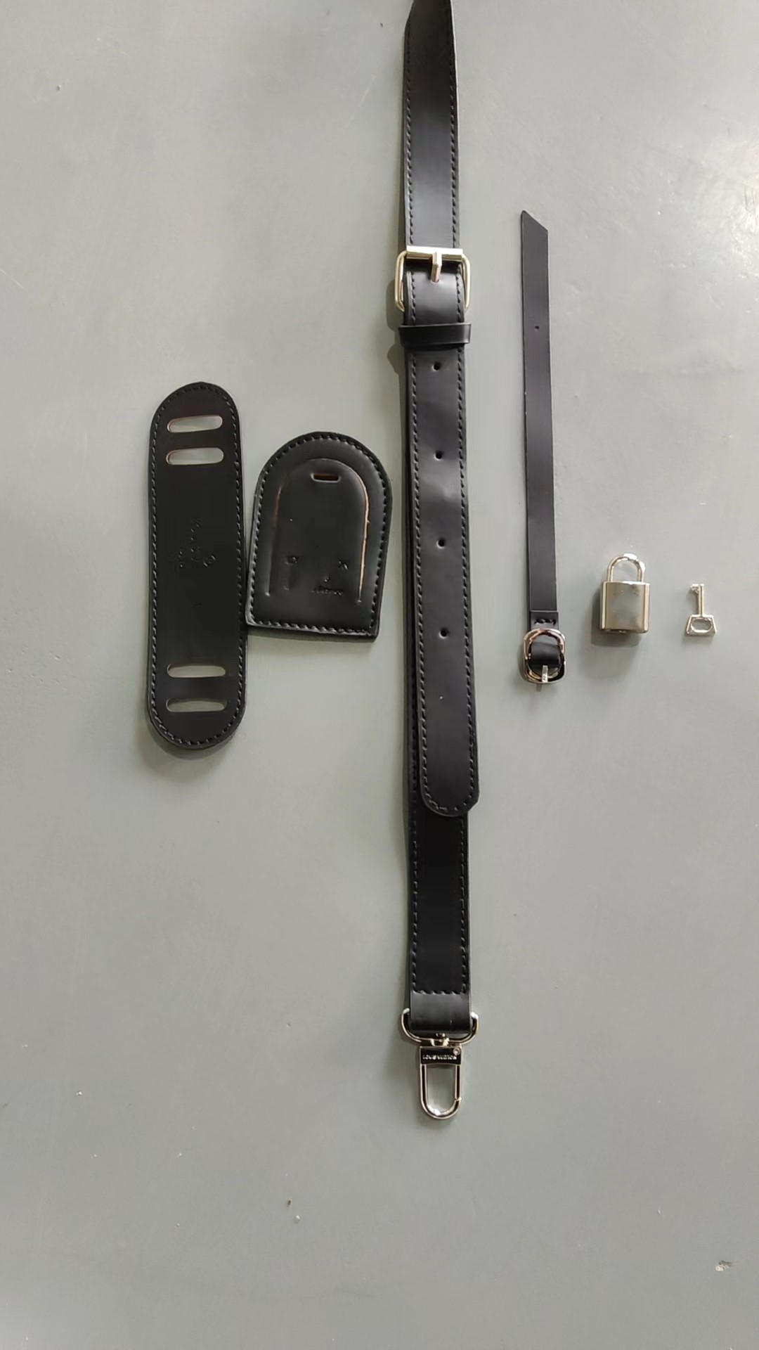 

(Bag Parts & Accessories) Handbag, travel bag, shoulder strap