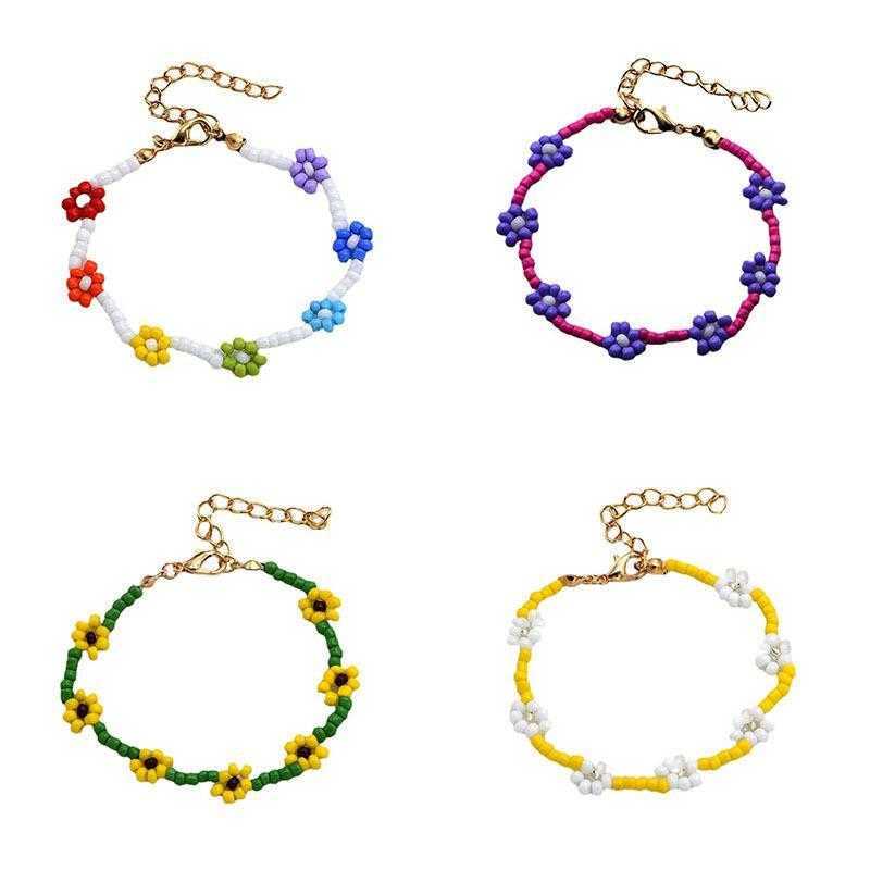 

Korean Simple Personalized Hand Accessory Bracelet Female Ins Niche Summary Beads