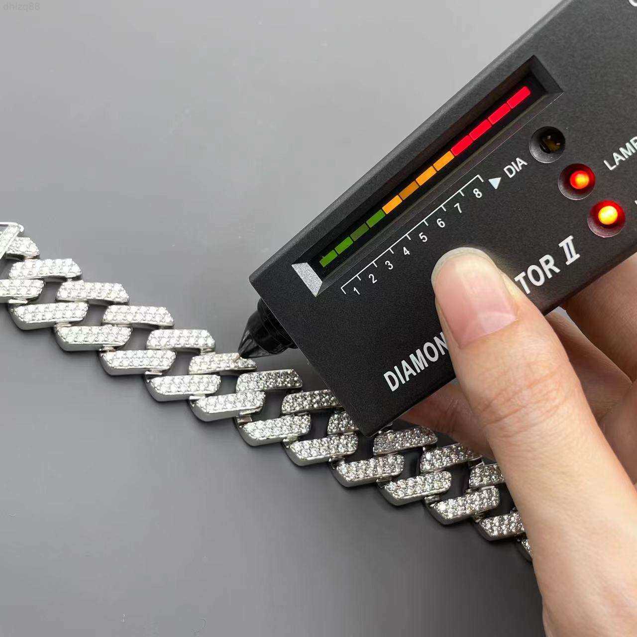 

18k Gold Finish Iced Out Hip Hop Cz Miami Cuban Chain Necklace Thick Miami Cuban Link Chain Hip Hop Necklace/