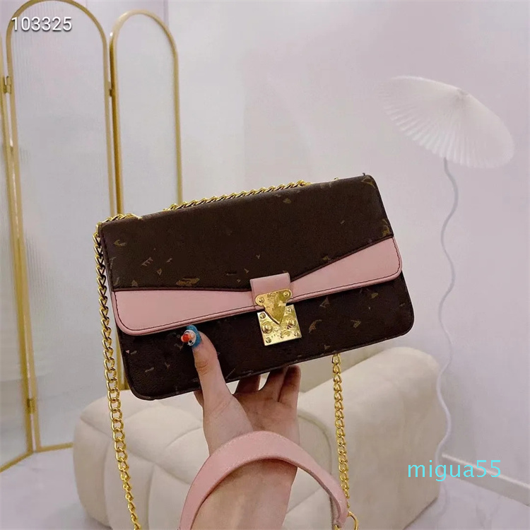 

Wallets Tassel Chain Cross Bodypolychrome Bags Luxurys Designers Lady Fashion Plain Shoulder Casual Bag Women Handbags Purse Giftpolychrome, Red