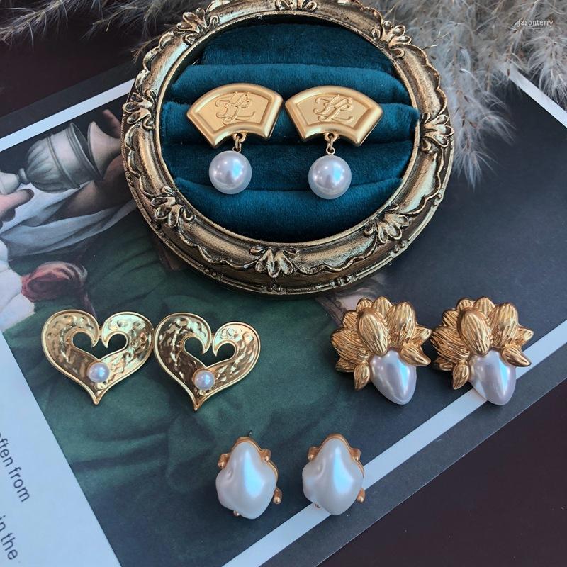 

Stud Earrings Elegant Pearl Love Flower Ornament Fashion Romantic Jewelry For Women