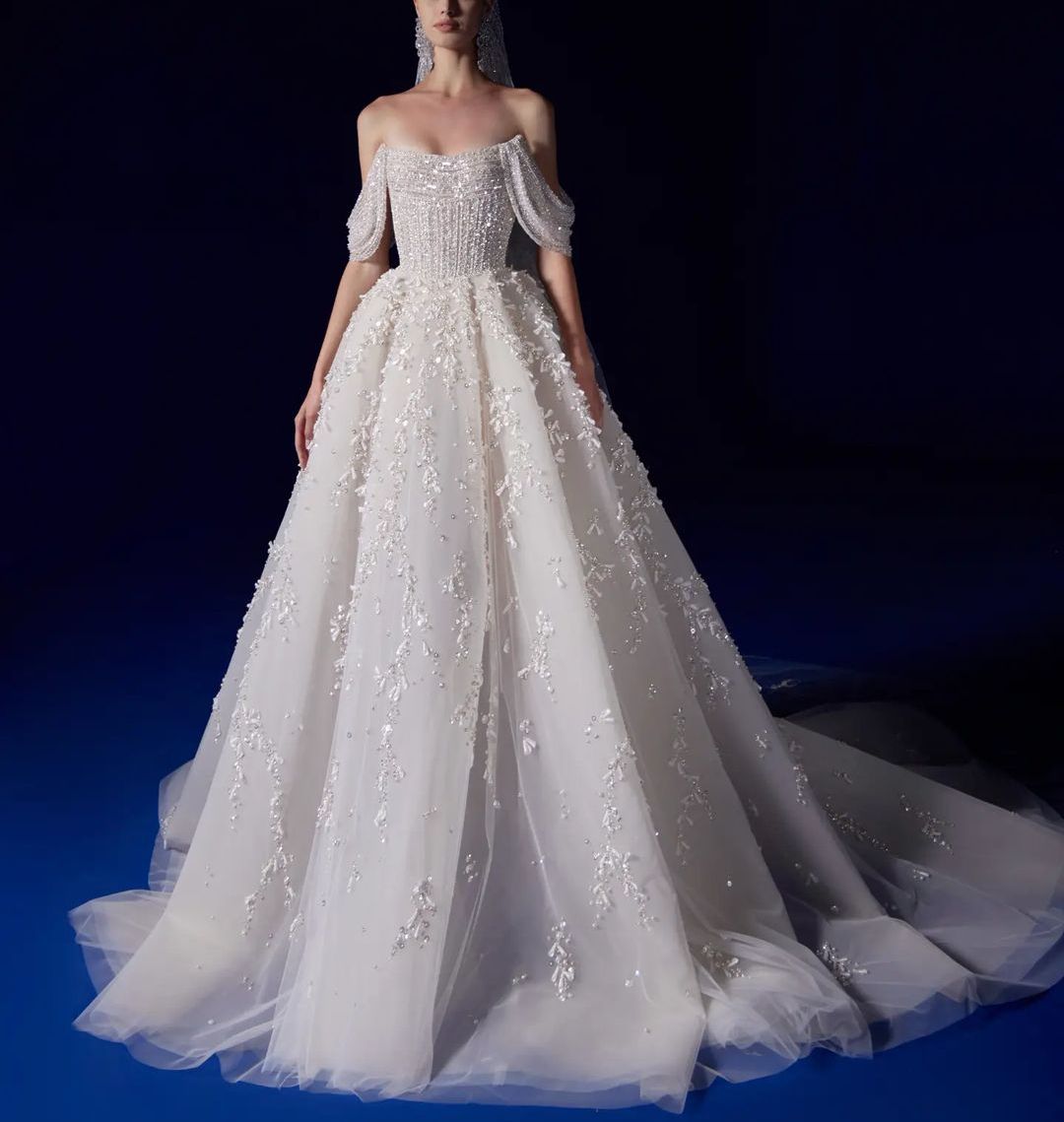 

Elegant Ball Gown Wedding Dresses Bateau Sleeveless Off Shoulder Sequins Appliques Beaded Floor Length Ruffles Zipper Bridal Gowns Plus Size Vestido de novia, Royal blue