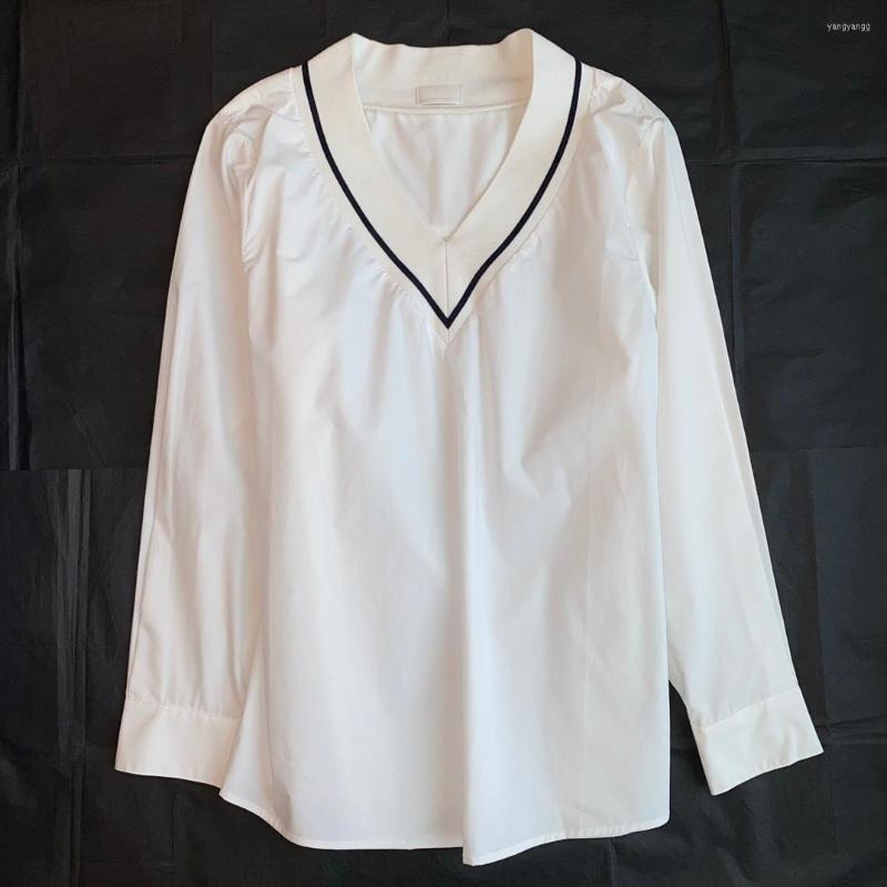 

Women' Blouses Spring And Summer Shirt V-neck Showing White