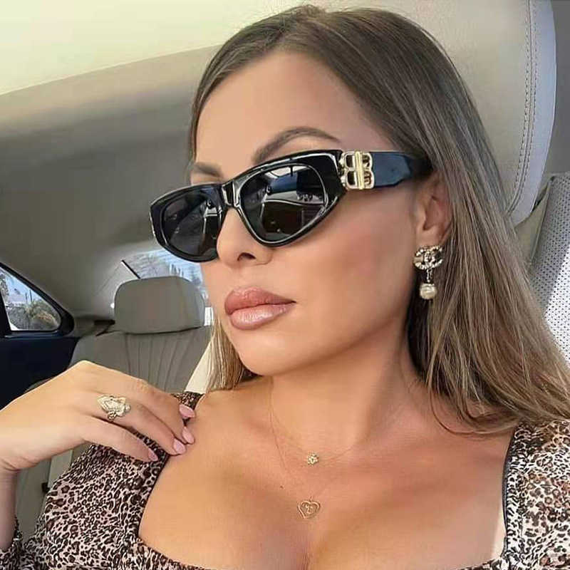 

2022 new simple B letter glasses 18070 personalized fashion women sunglasses men