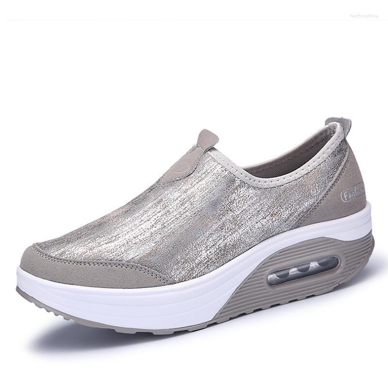 

Dress Shoes 2023 Spring And Autumn Single Shallow Mouth Elevated Round Toe Matsuke Sole Lightweight Large Women's Shoe, Black