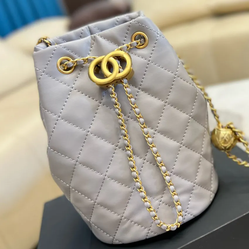 

Luxury Women's Tote Bags Channel Bags Shopping Bags High Quality Chain Bags Bucket Crossbody Shoulder Purses 01, #1