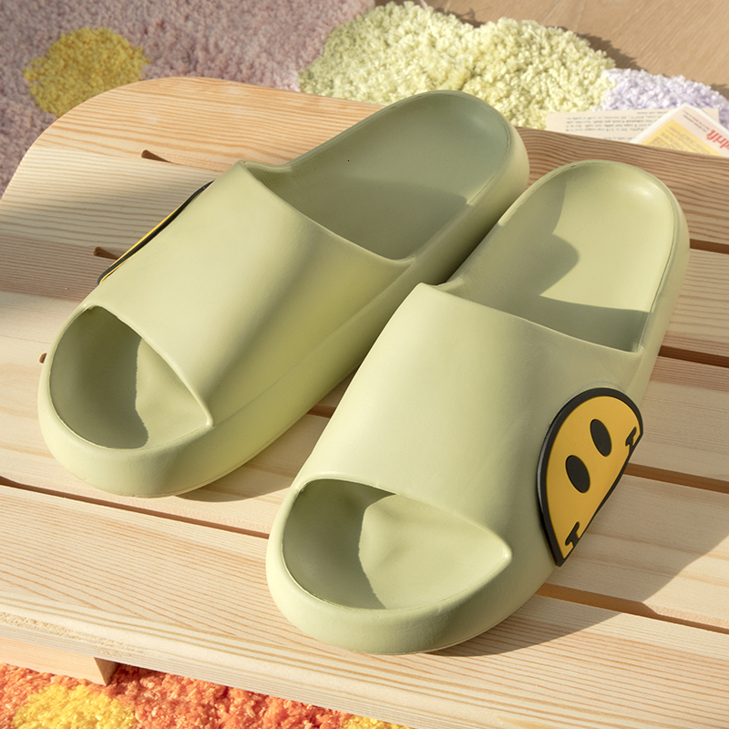

Slippers Smiley Face Slippers Women Summer Cute Slides Couples Family Home Shoes EVA Thick Sole Bathroom Shoes 230509, Beige