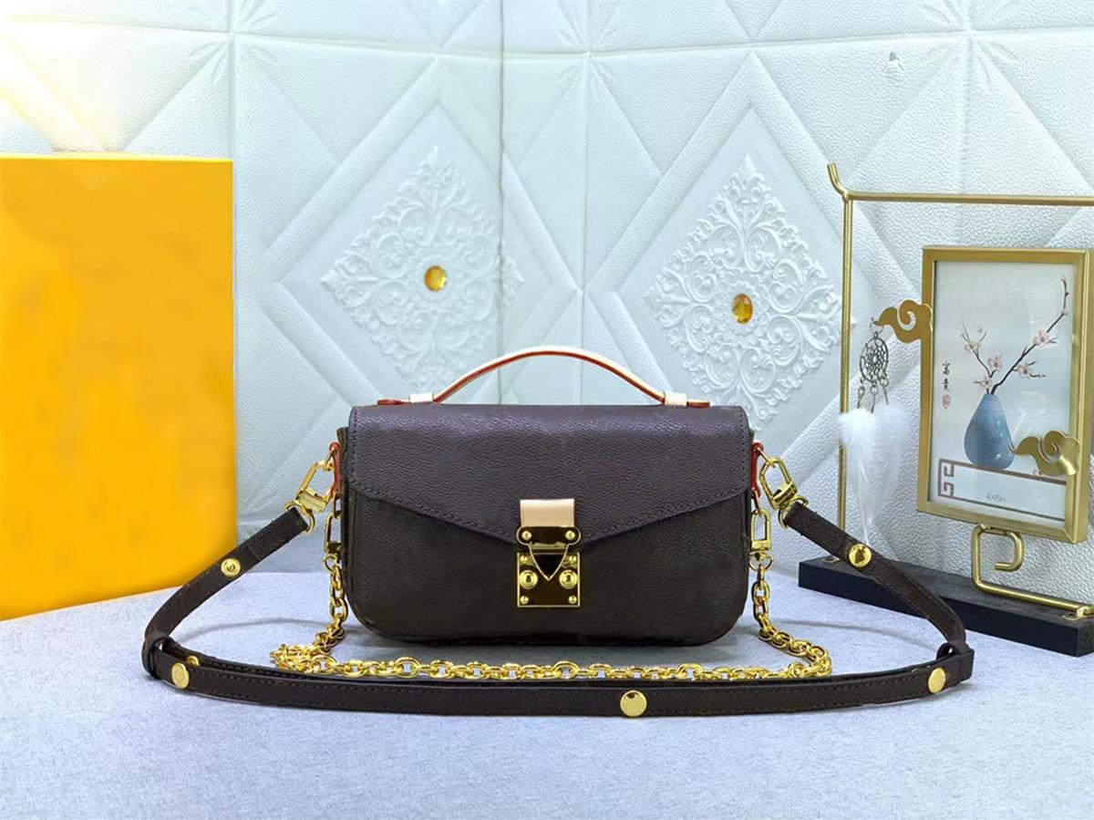 

2023 Tote bags Original style Quality Genuine Leather V LOCK presbyopia Totes Palladium decoration postman bag portable female handbag Shoulder Bags handbags, M46279