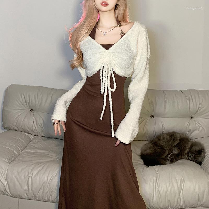 

Casual Dresses Fashionable Style Solid Color Slim V-Neck Long Sleeve High Waist Hanging Neck Women Dress, Picture shown
