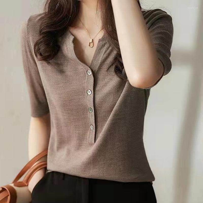 

Women's T Shirts Knitted Shirt For Women Korean Fashion Womens Clothing Button V-Neck Tshirt 2023 Summer Tops Short Sleeve Knit Tee Femme, Navy blue