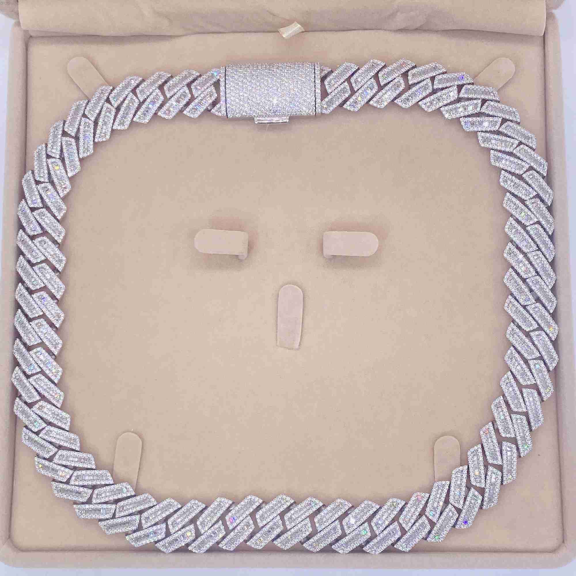 

Fine Jewelry Hip Hop High Quality New Design Bling Miami Iced Out Baguette Fashion Diamond Cuban Link Chain Necklace