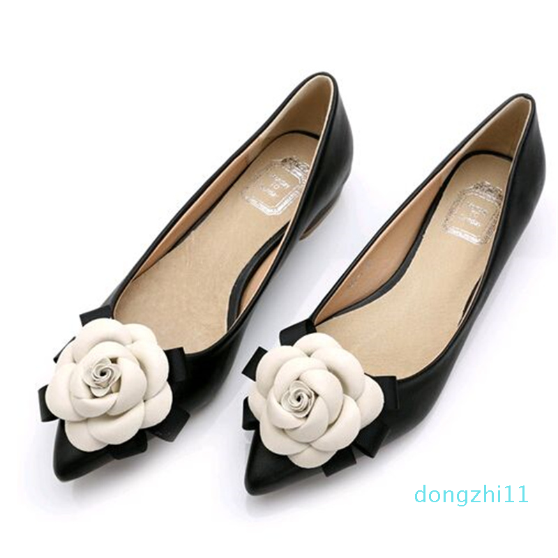 

Spring hot Sweet shoes brand style women Casual shoes camellia flowers mixed colors shallow mouth pointed toe flat shoes lady single shoe, Black white