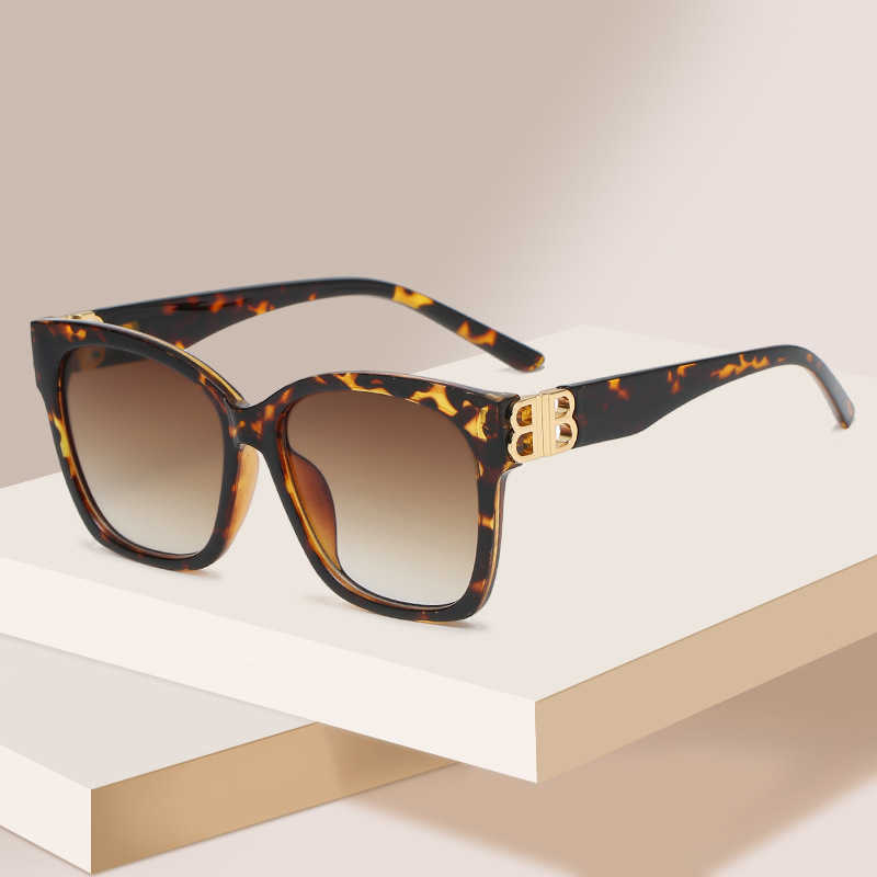 

New Fashion Personalized Trend B Star Sunglasses Anchor Driver's Eyes Sunvisor