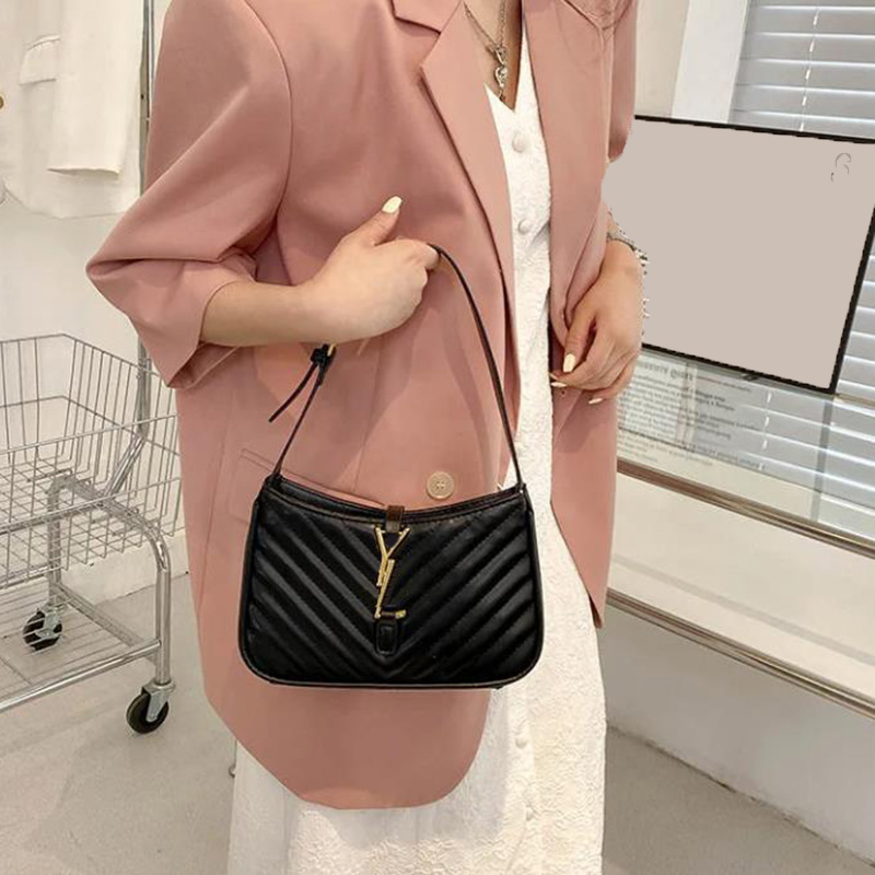 

luxury brand handbags Womens tote Underarm Bags 2023 New Summer Style Fashionable Shoulder Bag Casual Small cross body Bags D2305095S