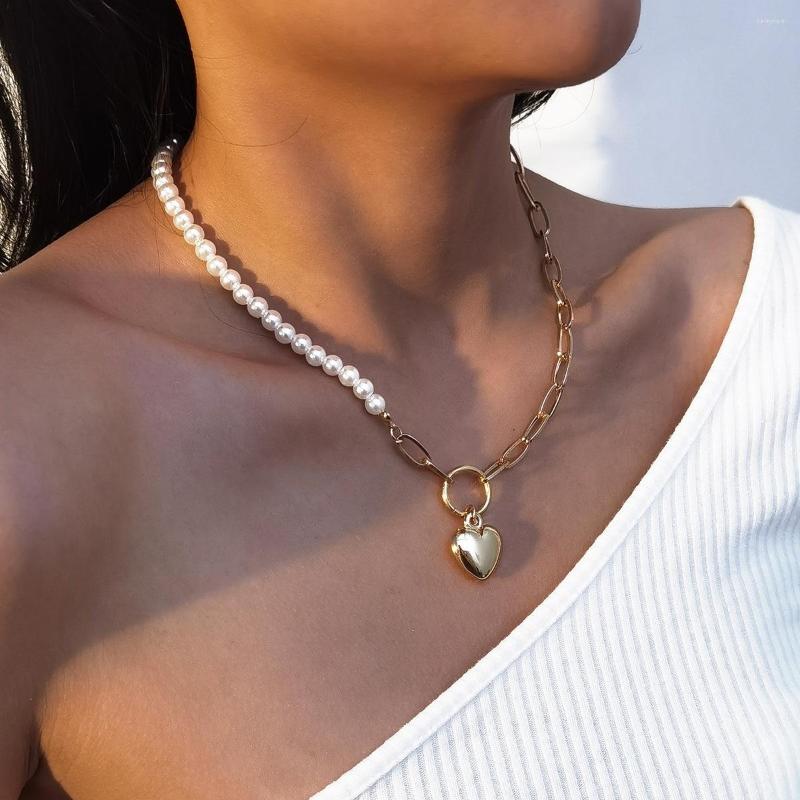 

Pendant Necklaces Imitation Pearl Chain Alloy Heart Necklace For Women Gold Silver Color Clavicle Chains 2023 Fashion Jewelry