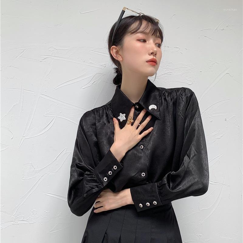 

Women' Blouses Spring Women' Shirt Vintage Black Turn Collar Lantern Sleeve Straight Casual Single Breasted Solid Female Clothing