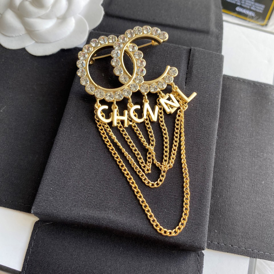 

Luxury, High Quality, Colorless and Personalized 14k Gold brooch for Men and Women