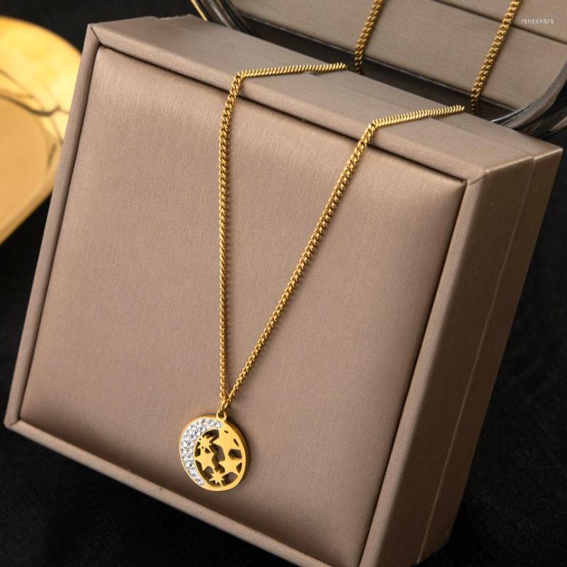 

Chains 316L Stainless Steel Hollow Out Star Zircon Round Pendant Necklaces For Women Clavicle Chain Fashion Fine Jewelry Gifts N807