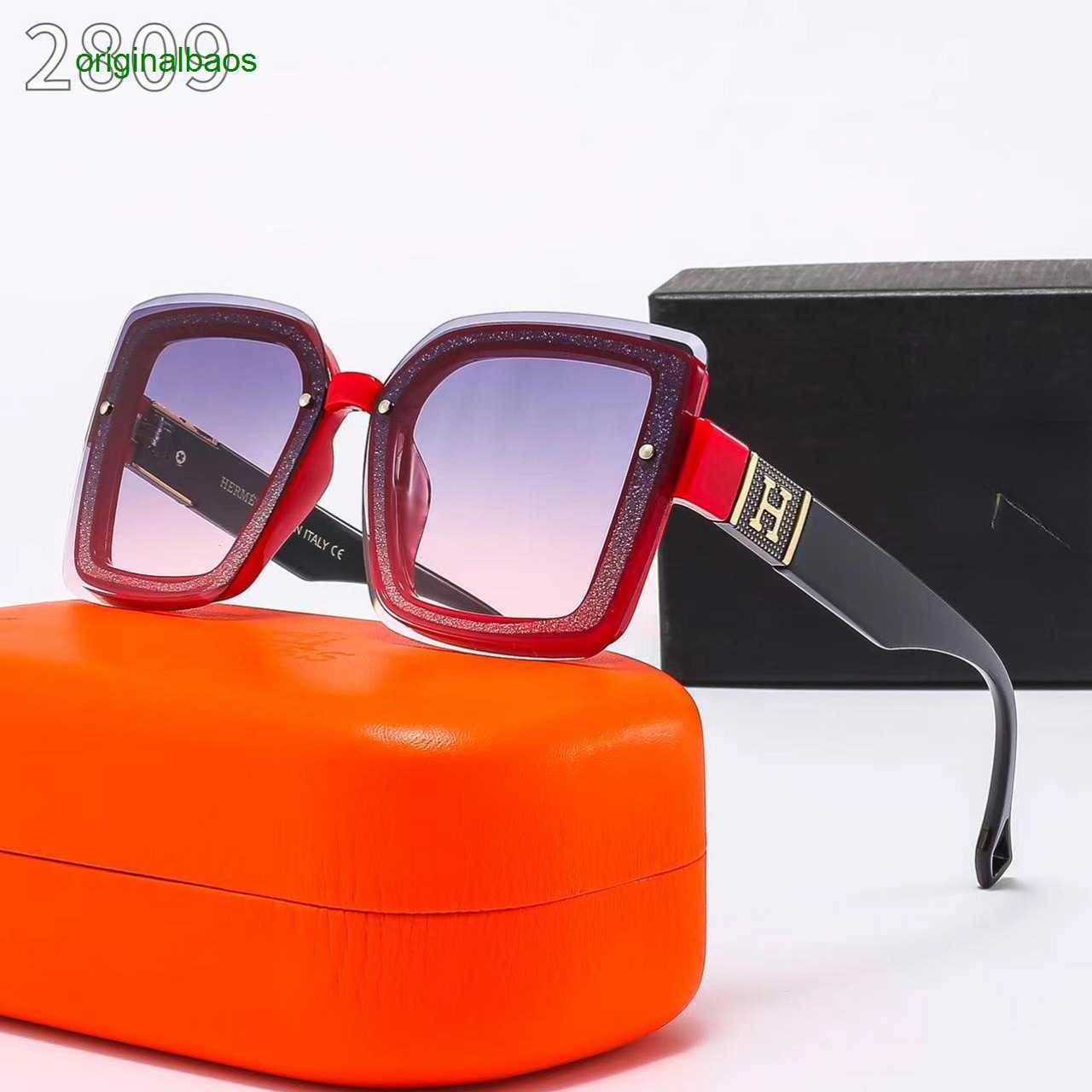 

Hemres Designer Sunglasses 2023 New h Sunglasses Little Horse Glasses Large Frame Fashion Women's Box F5DL