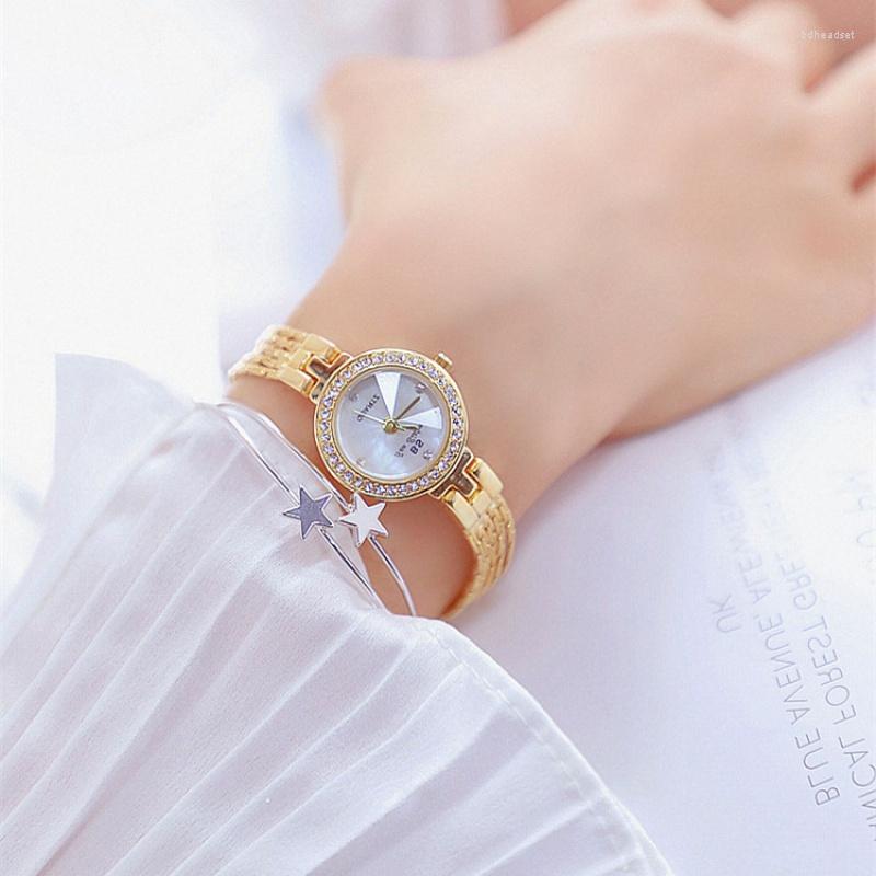 

Wristwatches BS Watch Chain Light Luxury Middle And Ancient Niche Women's Quartz Fashion, Oval silver