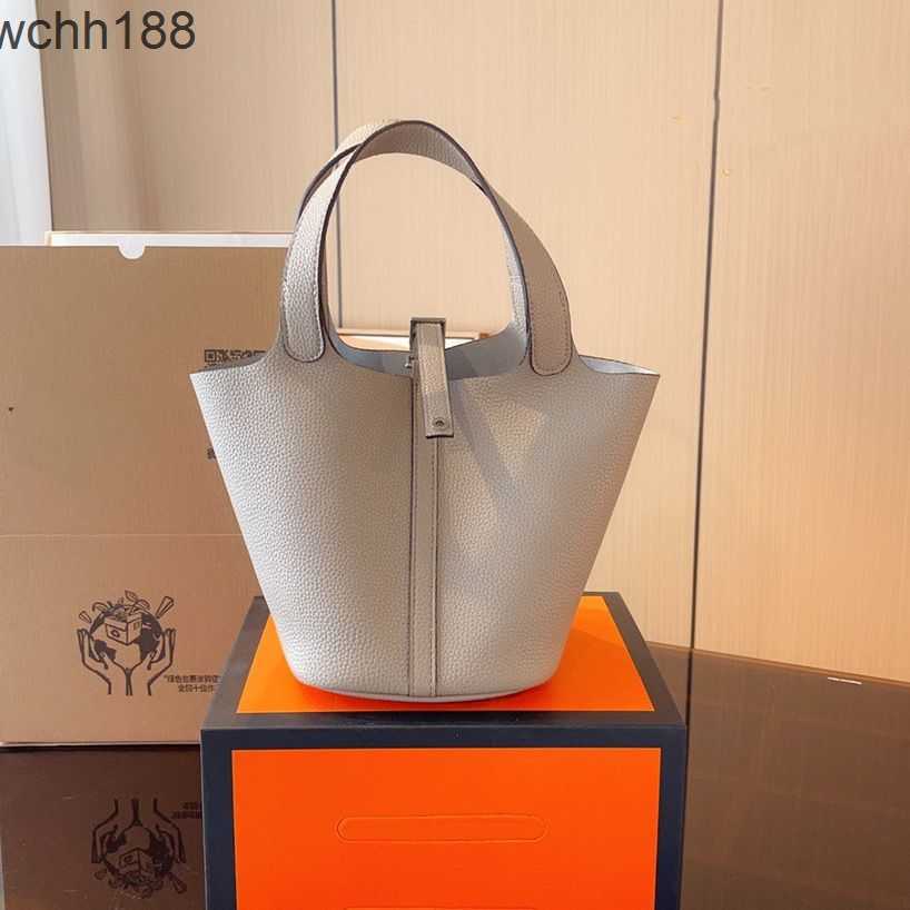 

High Bag Bucket Designer Lychee 2023 Portable Tote Quality Basket Patterned Picotin Leather Bags Locks Simple Large Capacity Handbags Cvh5, Red