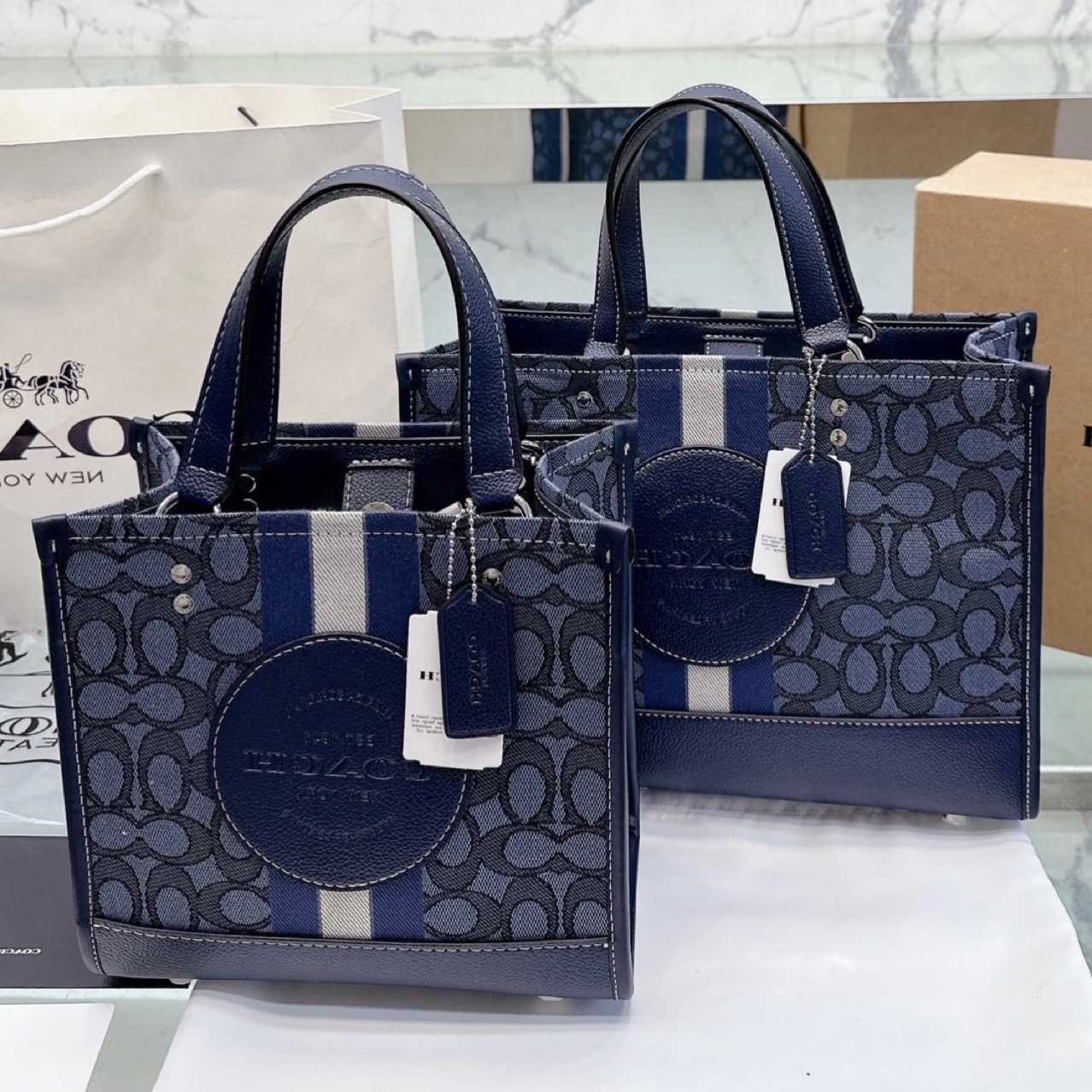 

Evening Bags C Kou Ao Lai minimalist new Dempsey spring blue crossbody hand tote diagonal cross small square bag, Large 30cm