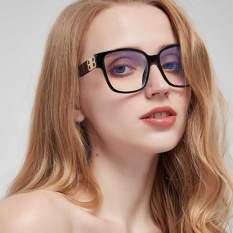 

2023 new fashion big square net red same powder blusher mirror essential for street photography super thin sunglasses