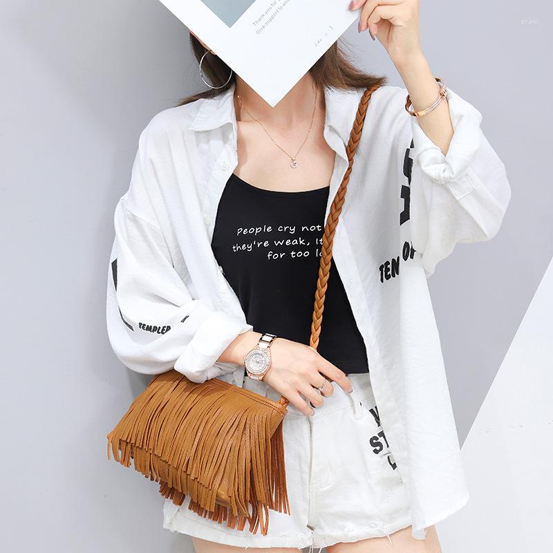 

Evening Bags 2023 Retro Fashion PU Leather Soft Surface Hand-woven Tassel Bag One Shoulder Diagonal Small Designer Handbag Square, Beige