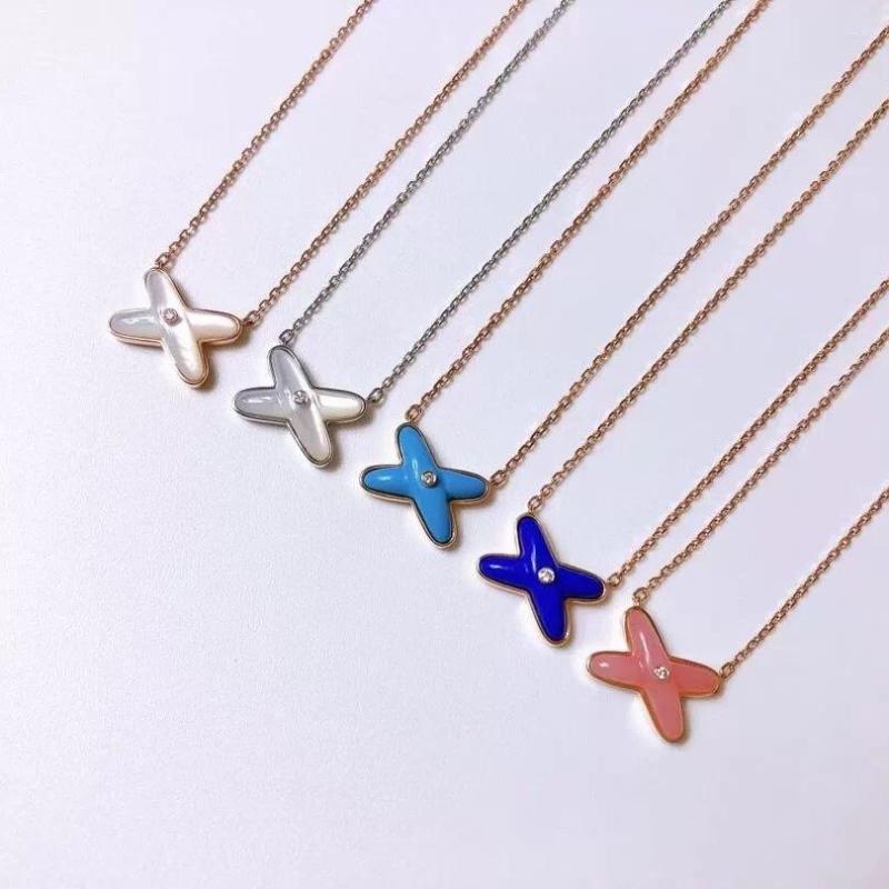 

Pendant Necklaces High Quality 925 Silver Chain White Shell Pink Blue Stone Cross For Women Fashion Jewelry