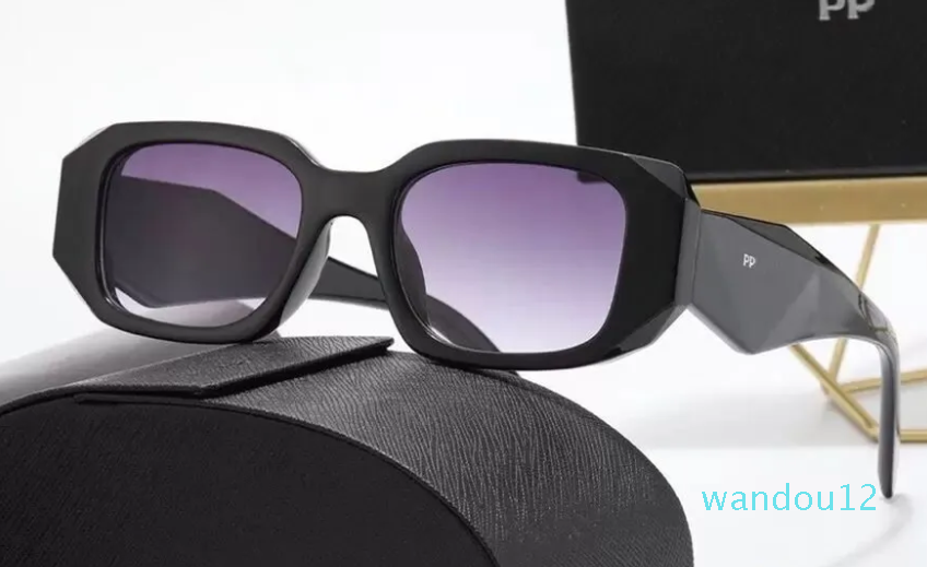 

Fashion Designer Classic Sunglasses Goggles Beach sunglasses Men and Women 7 color optional