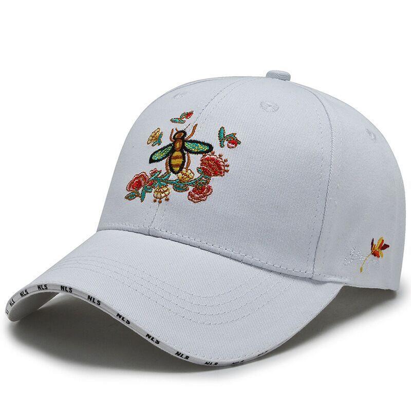 

Hat Kids Korean Fashion Versatile Duck Tongue Hat New 2023 Spring Autumn Summer Little Bee Embroidered baseball cap, No box