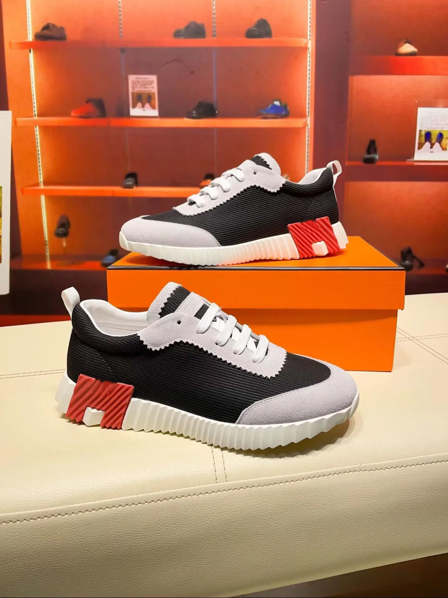

2023 Designer Sneaker Shoes Summer Men's Graphic Trendy Knit Lightweight Rubber Sole Runner Canvas Outdoor Sports new Casual Walking