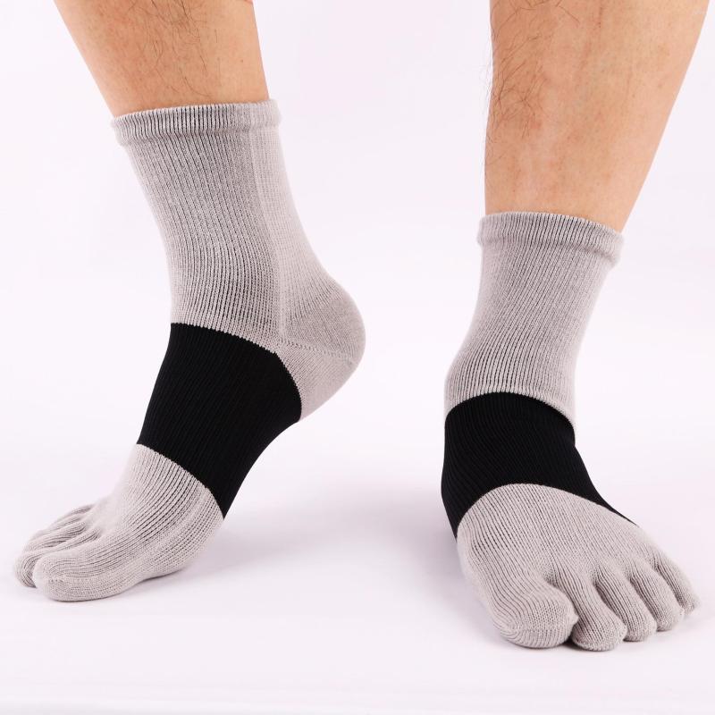 

Men's Socks Five Fingers Men Long Tube Cotton And Nylon Pressure High Toe Sports